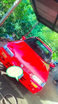 Mazda 323 Coupe 1300 usado (1997) color Rojo precio $5.000.000