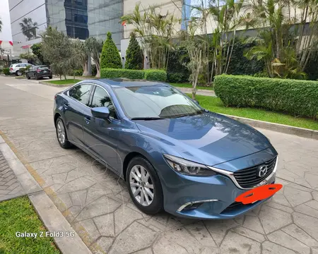 Mazda 6 Sedan 2.5L Signature usado (2018) color Azul precio u$s15,300