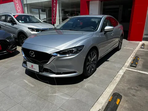 Mazda 6  2.0L V usado (2022) color Plata precio $19.680.000