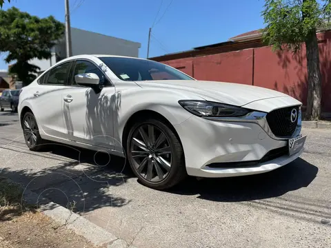 Mazda 6  2.5 V Aut usado (2022) color Blanco precio $23.790.000