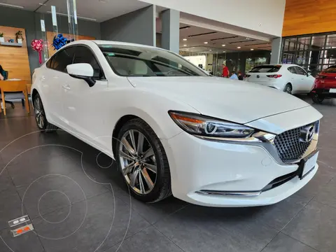 Mazda 6 Signature usado (2020) color Blanco Perla precio $480,000
