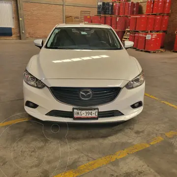 Mazda 6 i Grand Touring Aut usado (2014) color Blanco precio $200,000