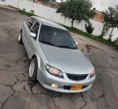 Mazda Allegro 1.6 Sinc. usado (2005) color Gris precio $21.000.000