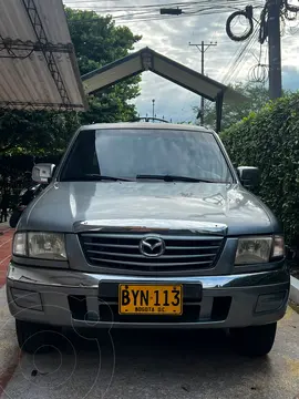 Mazda B2600 4X4 Doble Cabina usado (2007) color Gris precio $42.000.000