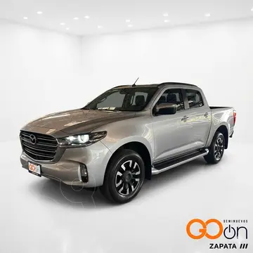 Mazda BT-50 SIGNATURE 4X4 usado (2025) color MAZAGRIS precio $580,000