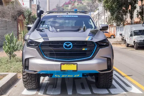 Mazda BT-50 Prime Plus usado (2025) color Plata precio u$s32,900