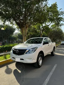 Mazda BT-50 2.2L 4x4 MID usado (2019) color Blanco precio u$s17,500