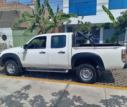 Mazda BT-50 Cabina Doble 4X4 2.5 LCR usado (2010) color Blanco precio u$s7,600