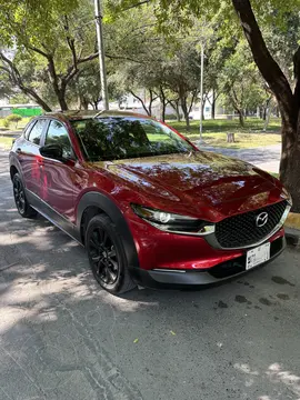 Mazda CX-30 Signature usado (2023) color Rojo precio $480,000