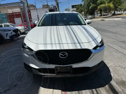 Mazda CX-30 i Grand Touring usado (2021) color Blanco financiado en mensualidades(enganche $84,000 mensualidades desde $12,352)