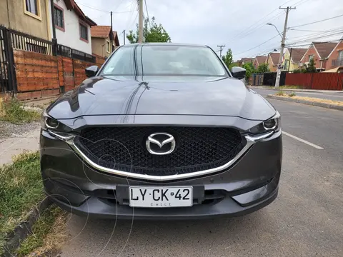 Mazda CX-5 2.0L R 4x2 Aut usado (2020) color Gris precio $17.790.000