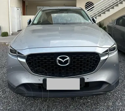 Mazda CX-5 2.0L Core Aut usado (2023) color Gris precio $21.190.000