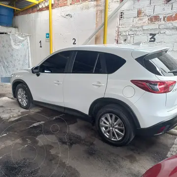 Mazda CX-5 2.0L Touring 4x2 Aut usado (2018) color Blanco Perla precio $95.000.000