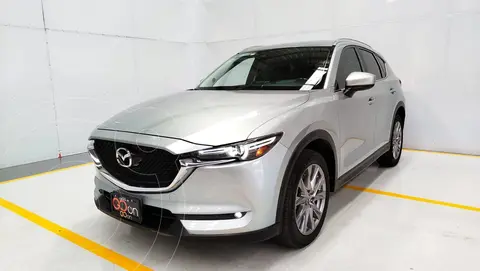 Mazda CX-5 2.5L T Signature usado (2019) color plateado financiado en mensualidades(enganche $106,002 mensualidades desde $8,106)