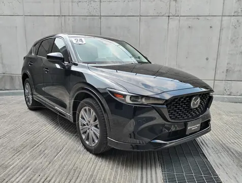 Mazda CX-5 Signature usado (2024) color Negro precio $580,000