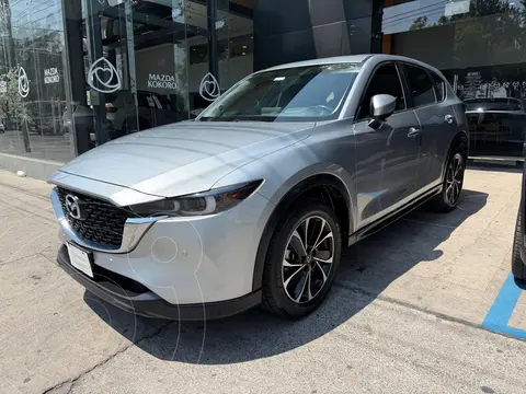 Mazda CX-5 Signature usado (2023) color Plata Sonic precio $509,000
