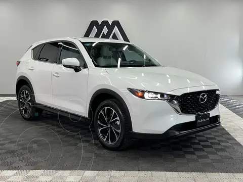 Mazda CX-5 Signature usado (2023) color Blanco precio $469,999