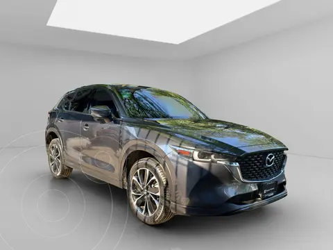Mazda CX-5 s Grand Touring usado (2023) color Gris precio $460,000