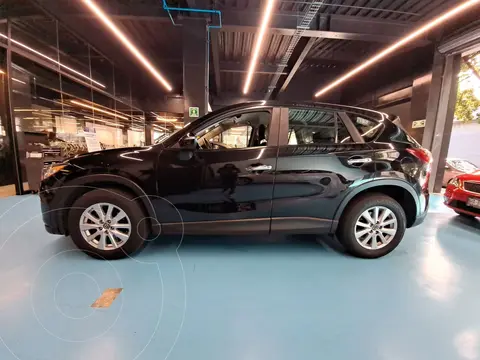 Mazda CX-5 2.0L i usado (2017) color Negro precio $295,000