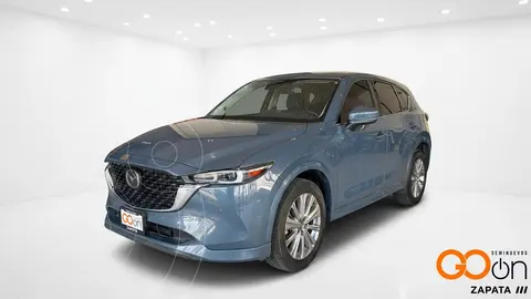 Mazda CX-5 SIGNATURE usado (2024) color MAZCGRIS POLYMETAL precio $529,000