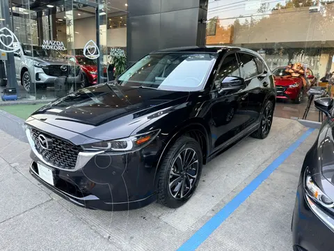 Mazda CX-5 Signature usado (2023) color Negro precio $509,000