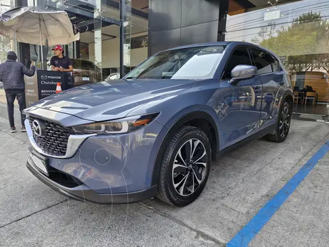 Mazda CX-5 Signature usado (2023) color Azul precio $597,000