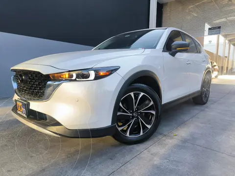 Mazda CX-5 Signature usado (2023) color Blanco financiado en mensualidades(enganche $144,425 mensualidades desde $11,044)