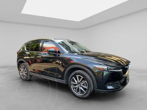 Mazda CX-5 2.0L i Grand Touring usado (2018) color Negro precio $300,000