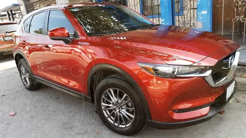 Mazda CX-5 2.0L i usado (2018) color Rojo precio $350,000