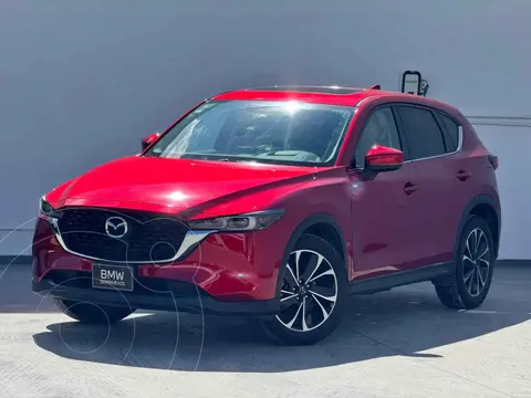 Mazda CX-5 Signature usado (2022) color Rojo financiado en mensualidades(enganche $98,780 mensualidades desde $9,745)