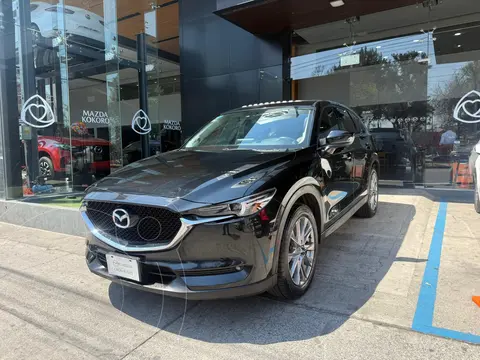 Mazda CX-5 2.5L T Signature usado (2021) color Negro precio $427,000