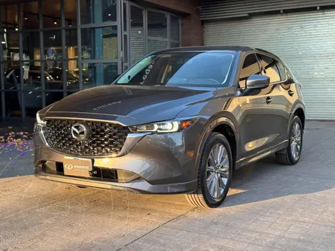 Mazda CX-5 s Grand Touring usado (2024) color Gris precio $519,000