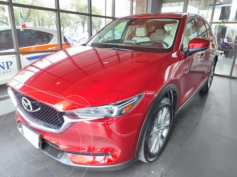 foto Mazda CX-5 Signature usado (2021) color Rojo precio $585,000