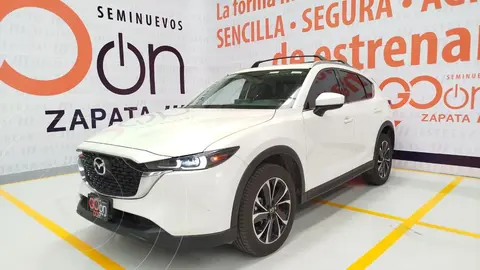 Mazda CX-5 s Grand Touring usado (2023) color Blanco financiado en mensualidades(enganche $125,078 mensualidades desde $9,565)