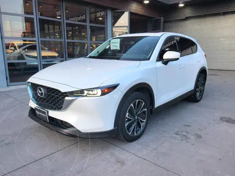 Mazda CX-5 Signature usado (2022) color Blanco precio $425,000