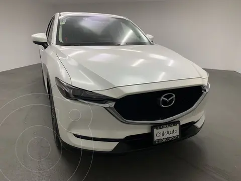 Mazda CX-5 2.5L S Grand Touring 4x2 usado (2018) color Blanco financiado en mensualidades(enganche $92,000 mensualidades desde $11,800)