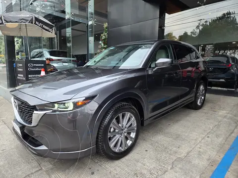 Mazda CX-5 s Grand Touring usado (2024) color Gris Titanio precio $557,000