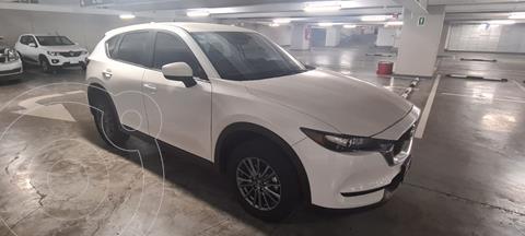 Mazda CX-5 2.0L i usado (2019) color Blanco precio $380,000