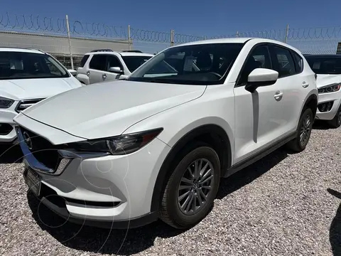 Mazda CX-5 2.0L i usado (2018) color Blanco precio $370,000
