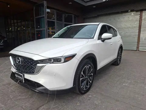Mazda CX-5 Signature usado (2023) color Blanco precio $509,000