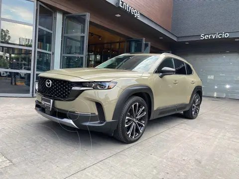 Mazda CX-50 Signature usado (2024) color Verde precio $699,000