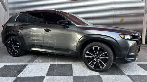 Mazda CX-50 Signature usado (2025) color Gris precio $660,000