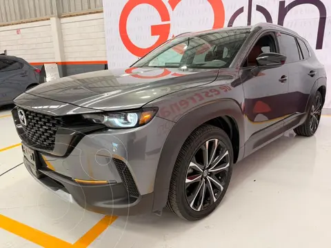 Mazda CX-50 Signature usado (2024) color Gris financiado en mensualidades(enganche $176,852 mensualidades desde $13,524)