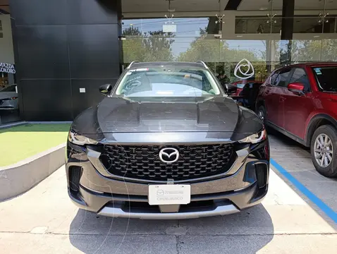 Mazda CX-50 Signature usado (2024) color Negro precio $667,000