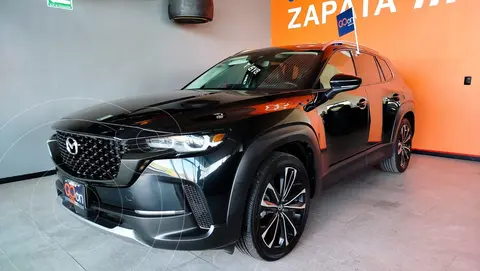 Mazda CX-50 Signature usado (2024) color Negro precio $675,000