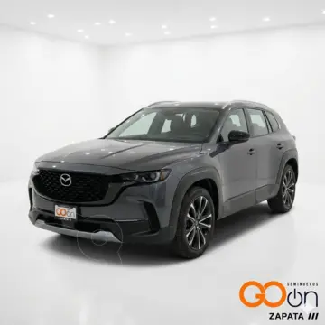 Mazda CX-50 Signature usado (2024) color MA GRIS TITANIO precio $610,000