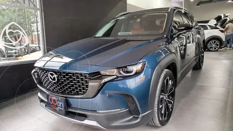 Mazda CX-50 Signature usado (2024) color Azul financiado en mensualidades(enganche $204,102 mensualidades desde $15,608)