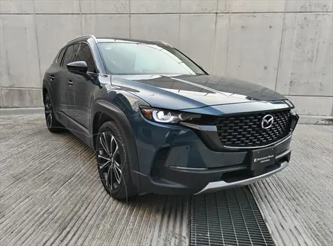 Mazda CX-50 Signature usado (2024) color Azul precio $720,000