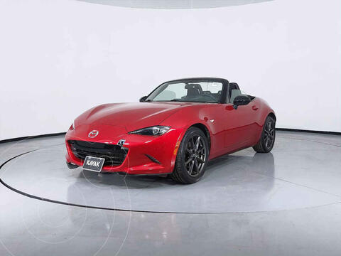 foto Mazda MX-5 i Sport usado (2017) color Rojo precio $340,999