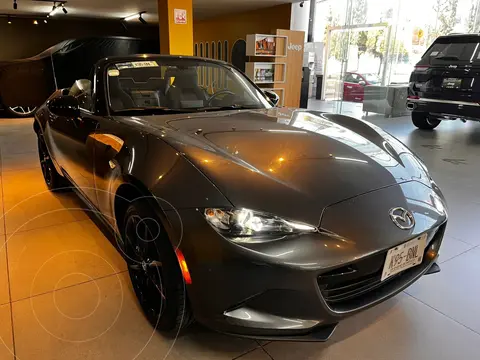 Mazda MX-5 i Sport usado (2023) color plateado precio $395,000